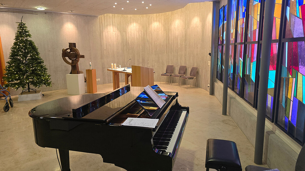 Pianist / Organist für die Kath. Kirche Mauer / Egg